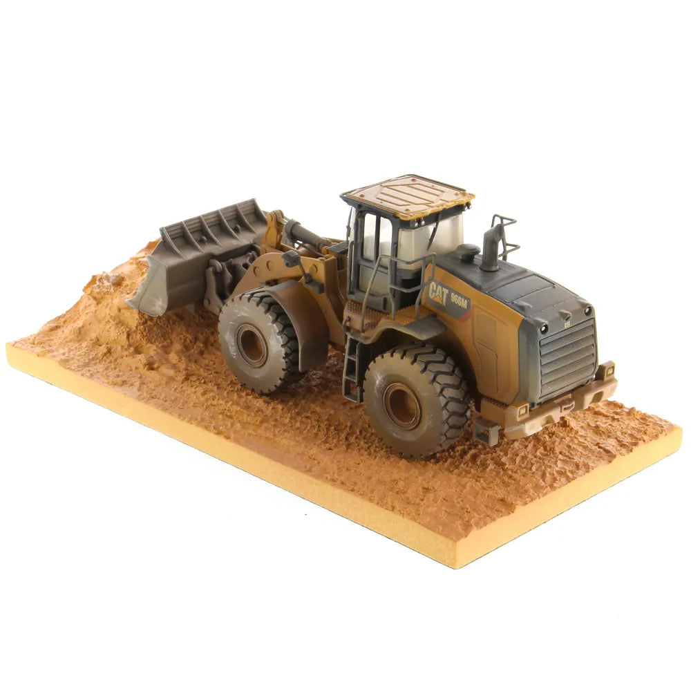 Miniatura Colecionável - Pá Carregadeira CAT 966M - Edição Especial - Escala 1:50