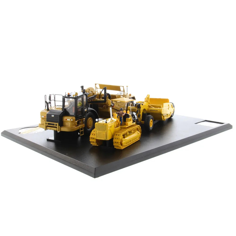 Miniatura Colecionável - Tratores Raspadores CAT 621K e 70 - Escala 1:50