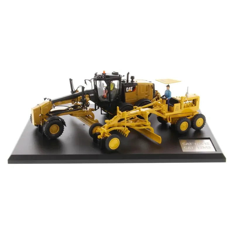 Miniatura Motoniveladora CAT 12 e 12M - Evolution Series Escala 1:50